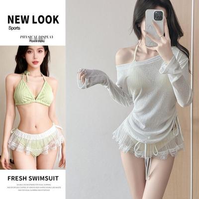 Stroje kąpielowe – Bikini