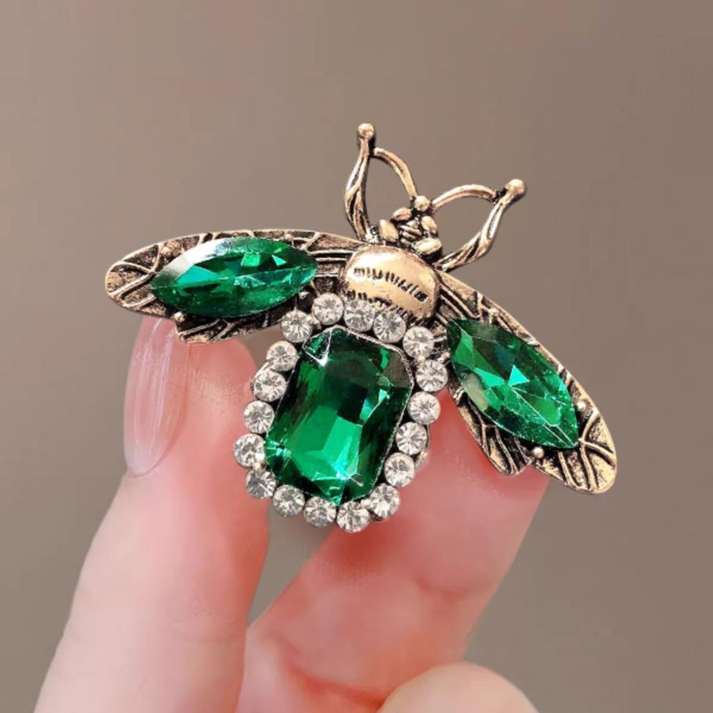 Fashion Baroque Rhinestones Bee Brooch Insect Anti-light Corsage Vintage Court Dress Vintage Accessories