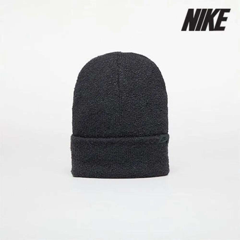 Beanie Hat /n2- FZ2125-060 / Peak Beanie 1SIZE
