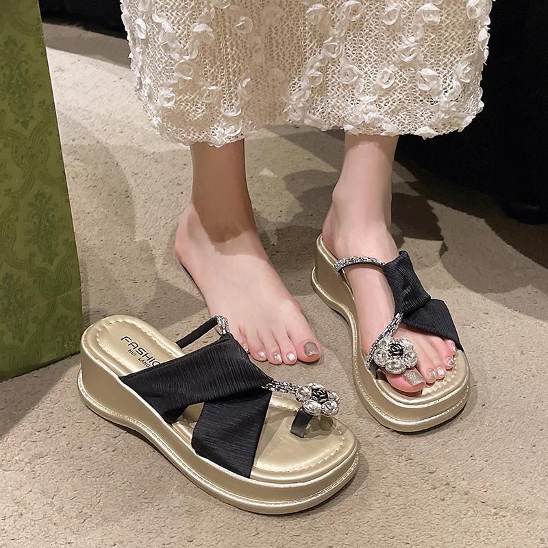 

Fashion Women s Wedge Slippers Bow Rhinestones Waterproof Table Shoes for Women Dress Seaside Fashion Fairy Style Zapatillas De Mujer 40 золотой