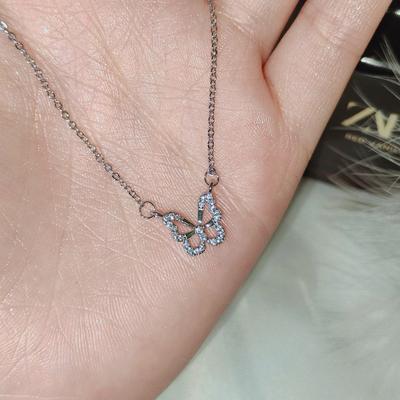 Shining Butterfly Full Diamond Necklace for Women Fashion Simple Temperament Personality Niche Ins Style Design Sense Collarbone Chain