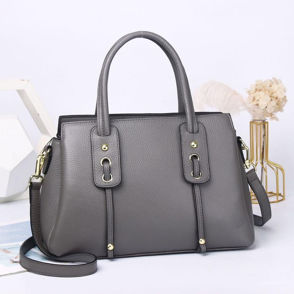 Cowhide Women's Bags, One-shoulder Messenger Bags, Portable Women's Bags, Fashionable Large-capacity Handbags.