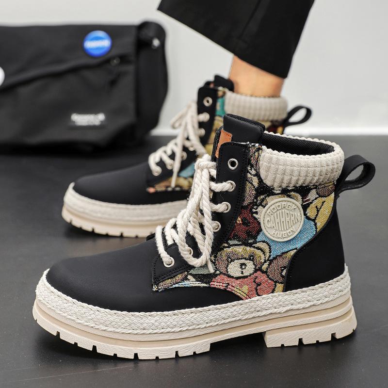Autumn and winter high-top thick-soled straw Martin boots outdoor tooling casual short boots live mountaineering bear couple boots