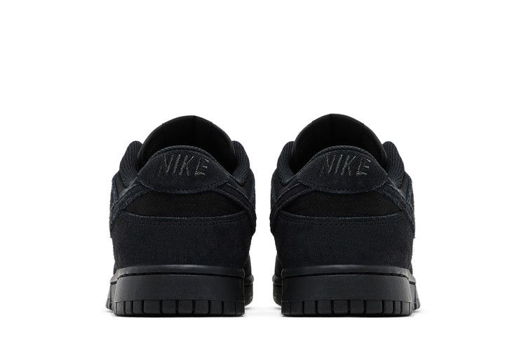Nike Dunk Low SE Triple Black