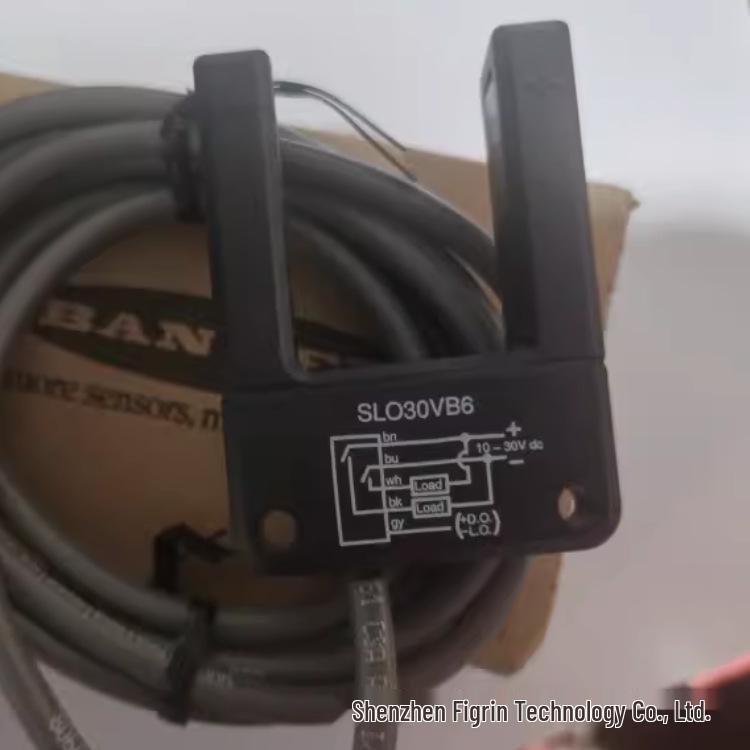 Real Photo: SLO30VB6 US Banner Slot Photoelectric Sensor SLO30VB6
