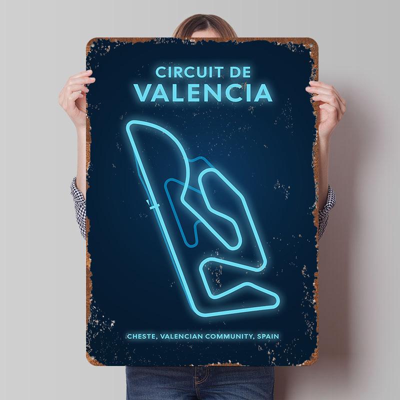 

Синий неон Circuit De Valencia Жестяной плакат Индивидуальное настенное искусство Винтажные ретро металлические знаки для предметов декора роскошного дома Комната 20x30cm（7.8x11.8inch）