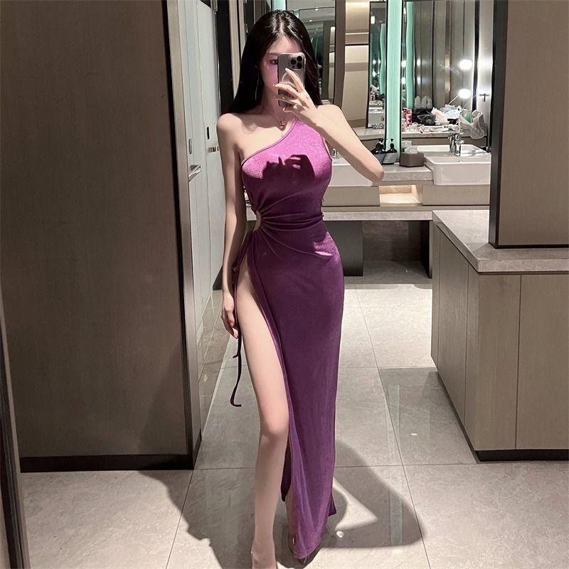 Celebrity Elegant 2026 Slanted Shoulder Hollow Waist Lace-up Dress Pure Summer Hip Dress