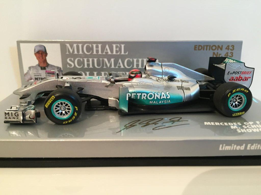 PMA Mercedes GP F1 Team Showcar 2011 Completed Product 1/43 M.Schumacher