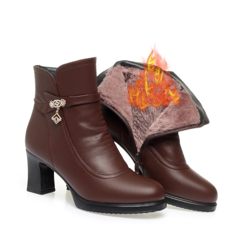 

Женские осенне-зимние новые бархатные теплые ботильоны на среднем каблуке, ботинки для пожилых, обувь для мамы, ботинки Мартин на высоком каблуке 41