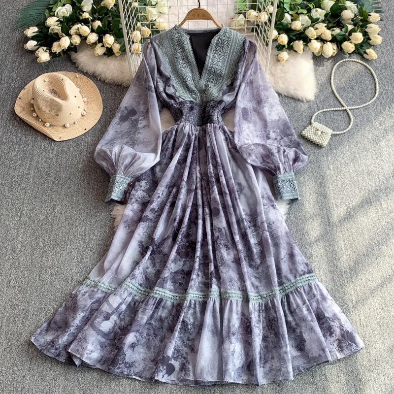 French Lace Splicing V-Neck Lantern Sleeve Dress Women's Summer Printing Waist Lotus Leaf Swing Dress Chiffon