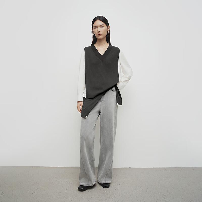 broadcast Women's Faux Two-Piece Patchwork V-Neck Sweater