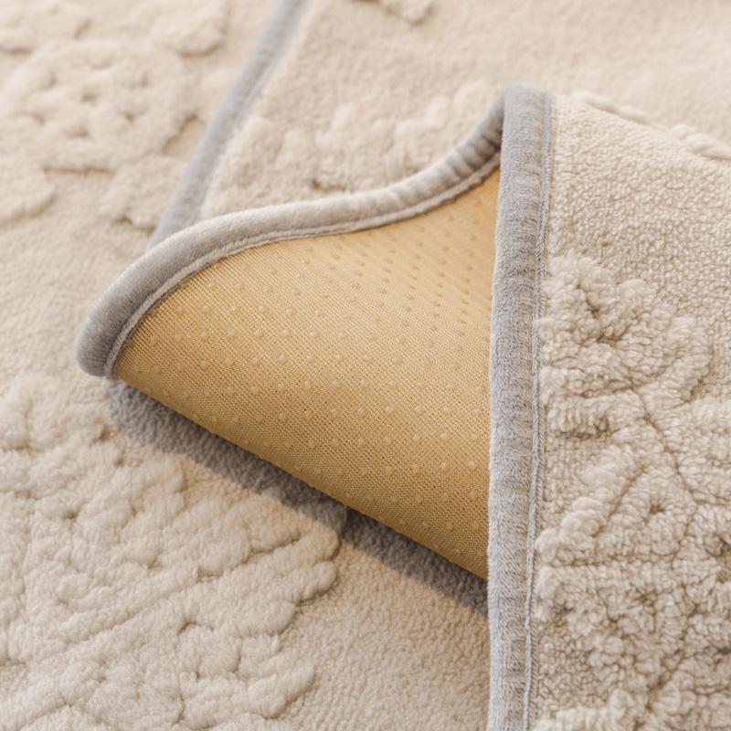 Cream Style Sofa Cover Fabric New Thickened Anti Slip One-piece Sofa Cushion Cover Wear-resistant for Autumn and Winter Seasons