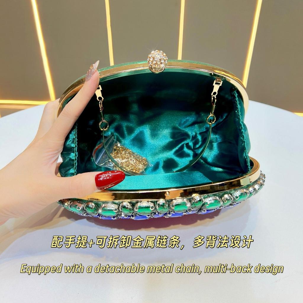 Fashionable Diamond Encrusted Handbag With Exquisite Chain Handle