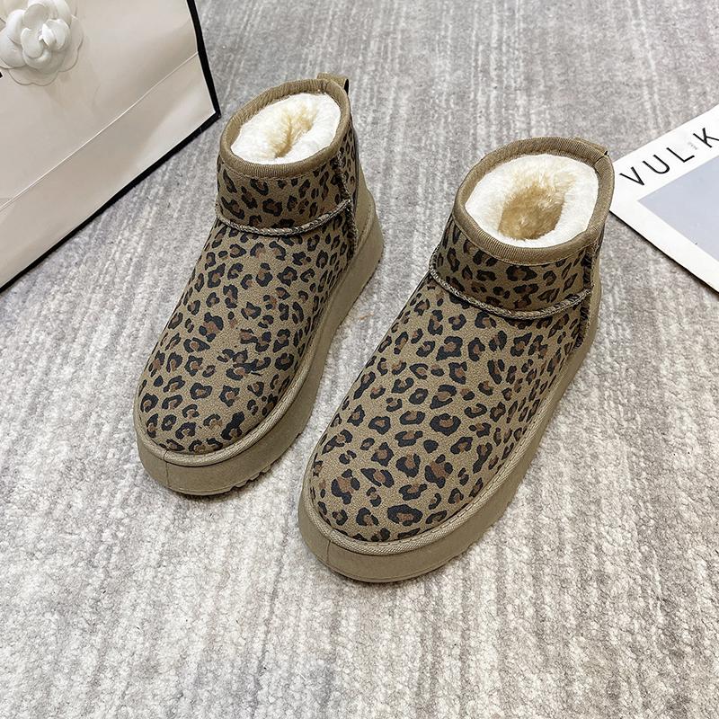 2024 Women's Velvet Thick Bottom Soft Bottom Leopard Pattern Winter Velvet Thick Leopard Pattern Flat Bottom Snow Boots