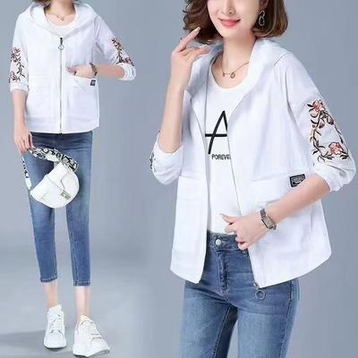 Women's Jackets New Thin Coat Waterproof Sun Protection Clothing Windbreaker Female Hooded Casual Jacket Outerwear