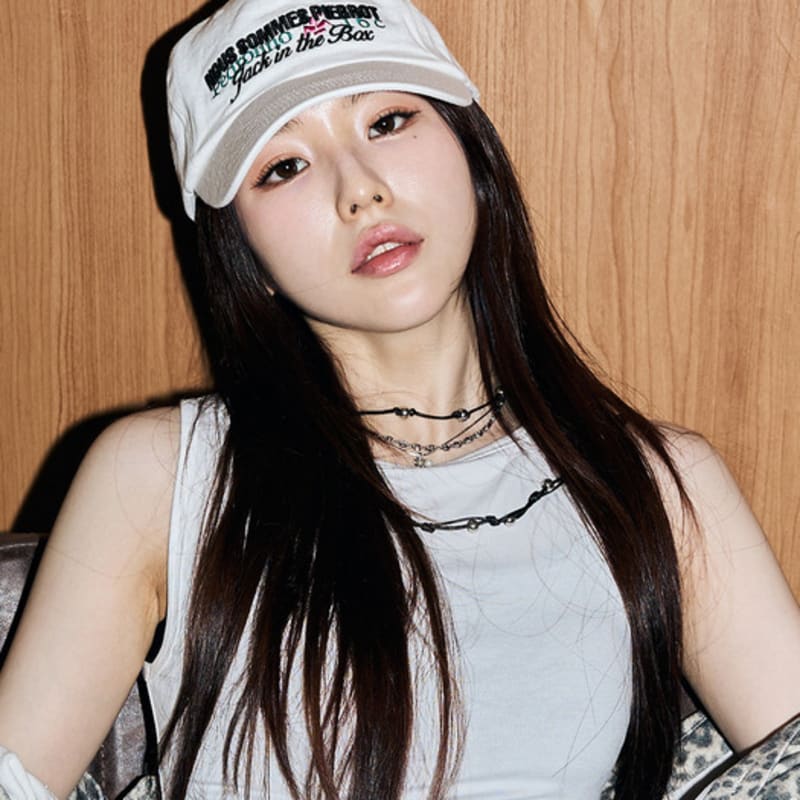 

noussommespierrot basic hat_white white