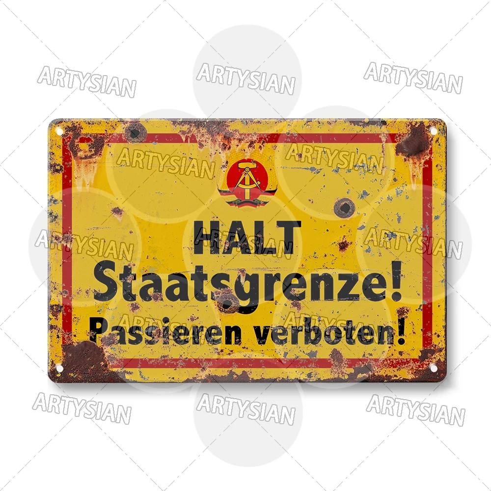 Německá vojenská kovová nástěnná socha z doby studené války|Hraniční slogan, Téma Berlínské zdi/NDR, Cínová deska, Dárek na Halloween a Vánoce, Domácí dekorace