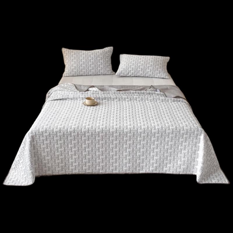 

Plover Knitted Blanket Air Conditioning Quilt