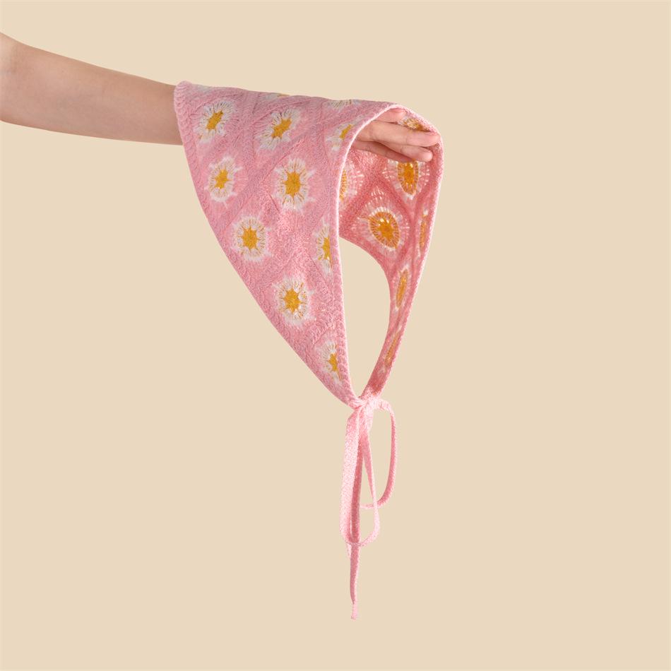 Spring Pastoral Embroidered Daisy Triangle Scarf Headband - Versatile Floral Hair Accessory for Women