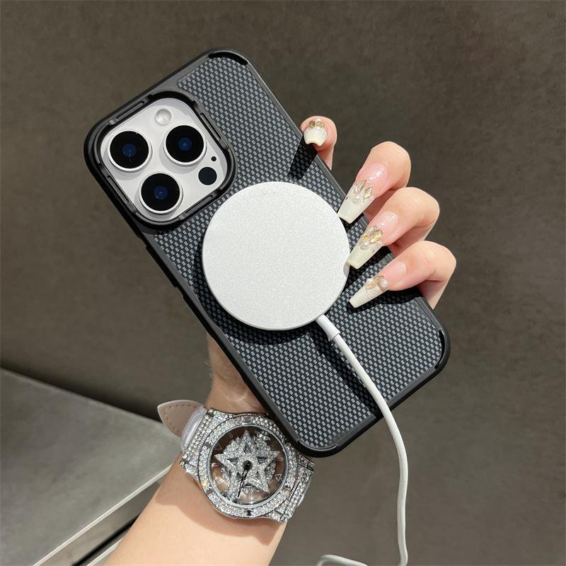 Luxury Carbon Fiber Pattern For Magsafe Matte Case For iPhone 16 15 14 Plus 13 12 Pro Max Magnetic Shockproof Bumper Armor Cover