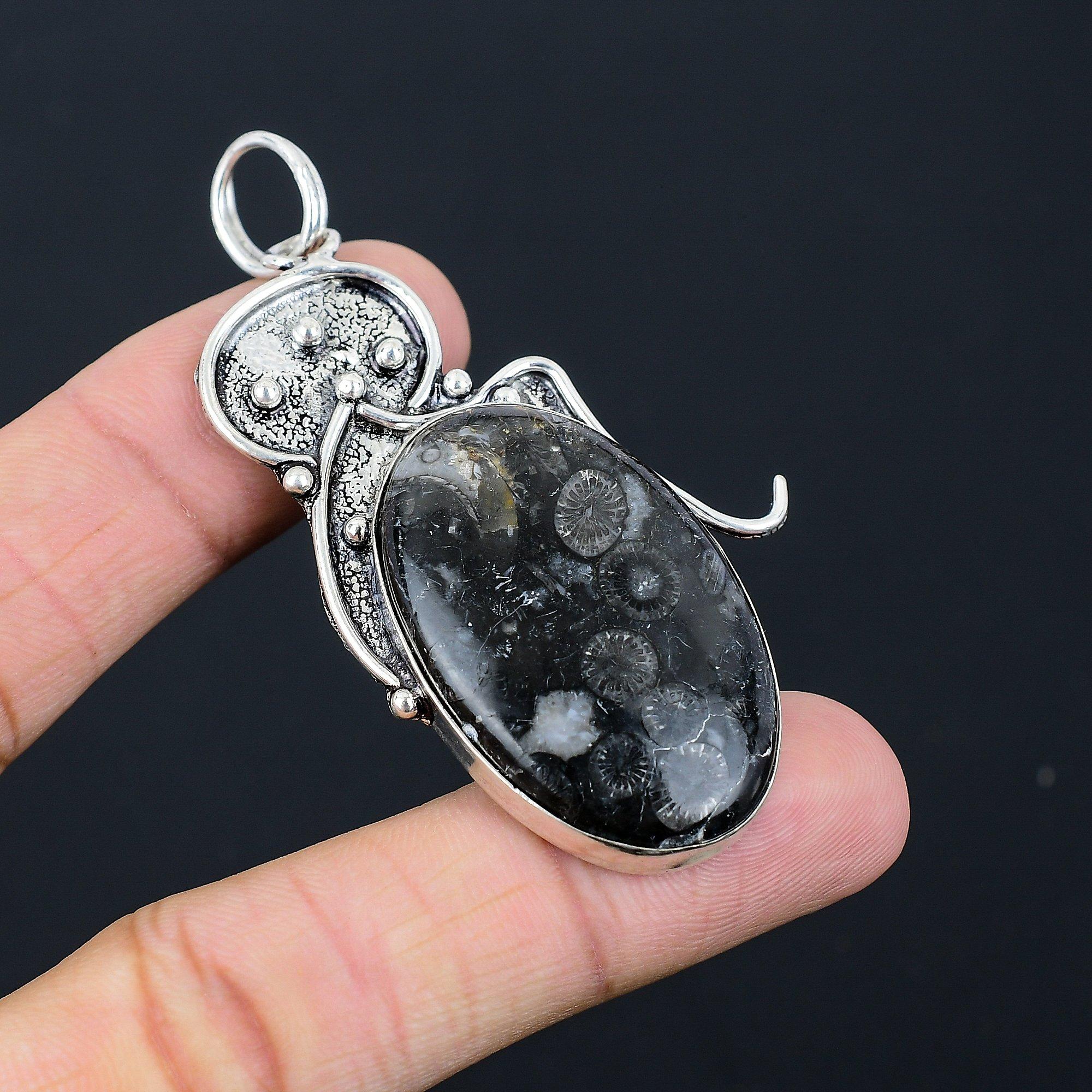 

Daughters Day Sale 925 Sterling Silver Black Fossil Coral Stone Mother Pendant