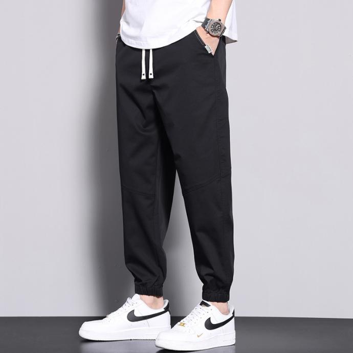 

Повседневные брюки Мужские свободные однотонные шаровары M чёрный