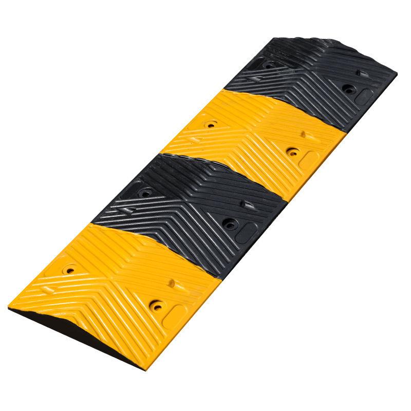 Outdoor Thickened Rubber Speed Bump for Garages and Gas Stations