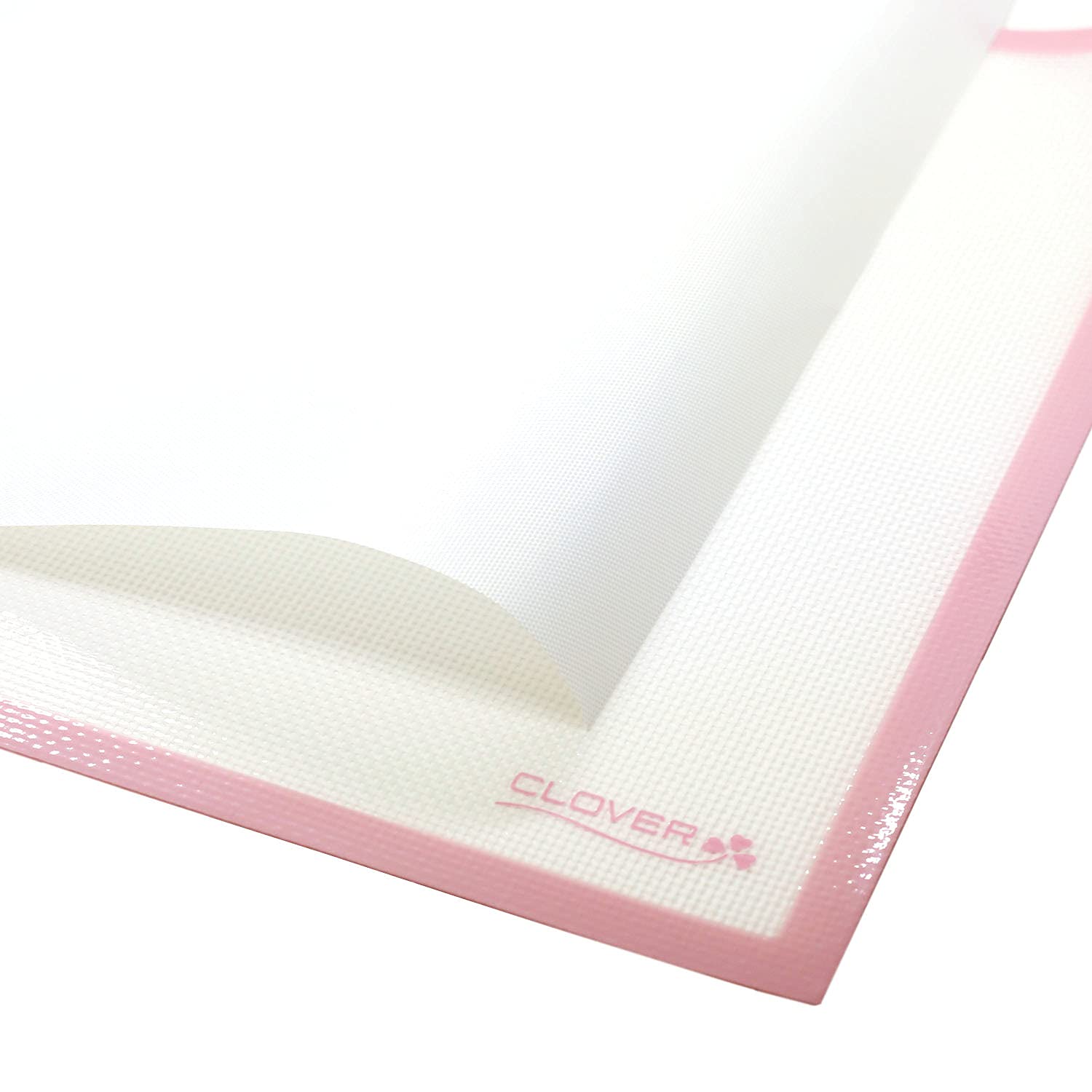 

Clover Water-Resistant Applique Mat 57-919 White