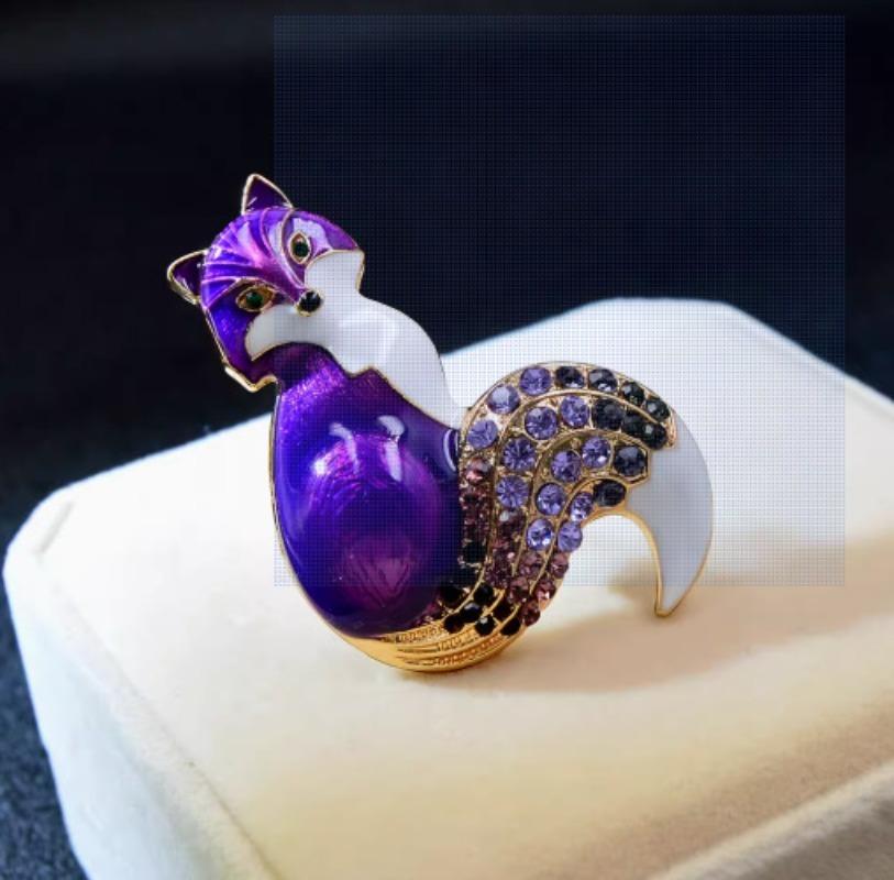 1Pcs Foxes Brooch Cartoon Animal Lapel Pins Corsage for Women Versatile Shiny Corsage Clothing Accessories Gifts