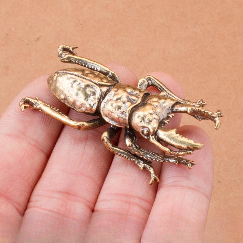 

Украшение в виде жука из латуни | Чайный питомец ручной работы в виде единорога и феи | Винтажное медное украшение в виде насекомого для дома и стола