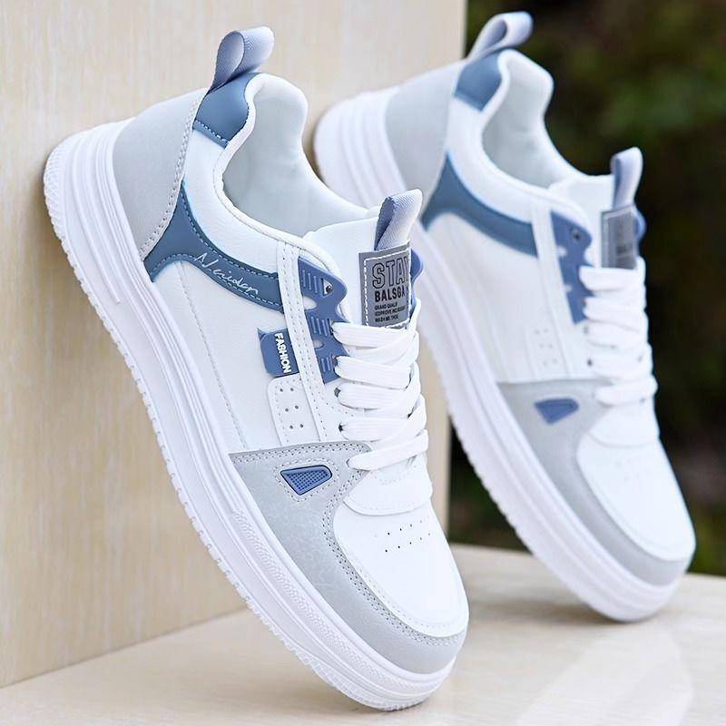 Fashion 2025 New Mens Non-Slip White Skate Shoes Lightweight Casual Athletic Sneakers Versatile Comfort Footwear for Students Streetwear