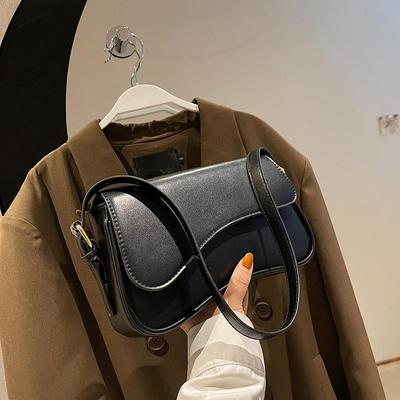 Vintage kožené crossbody tašky pro ženy Designové dámské malé klopové ramenní tašky do podpaží KTY