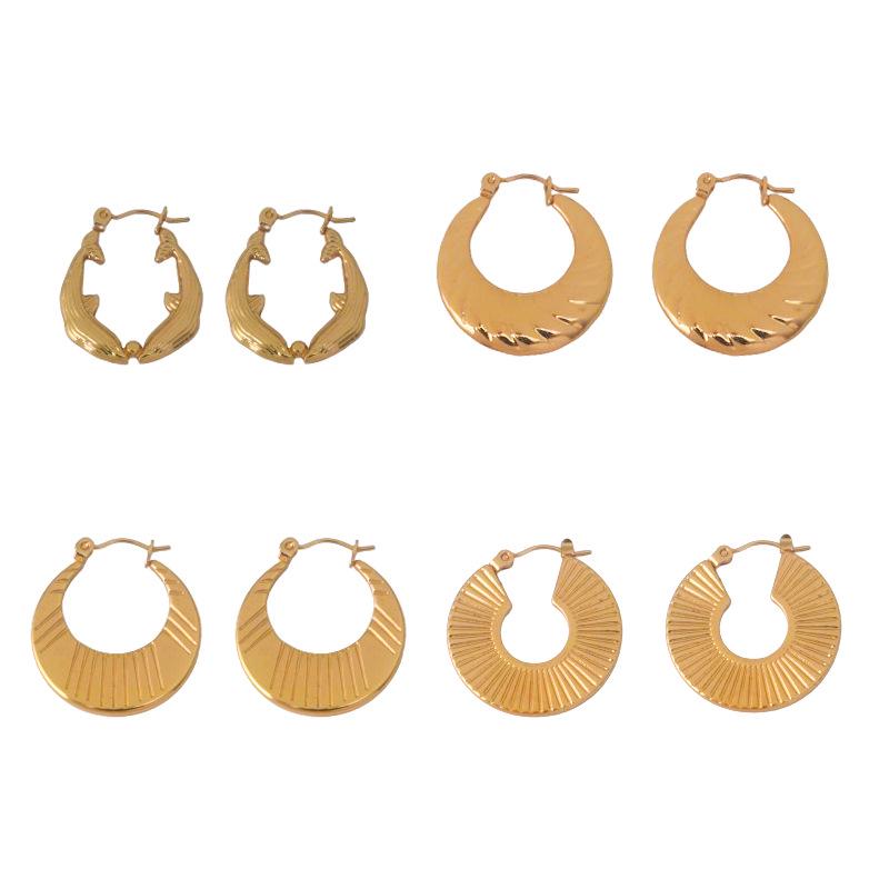 Versatile Titanium Steel Geometric U-Shaped Women's Earrings