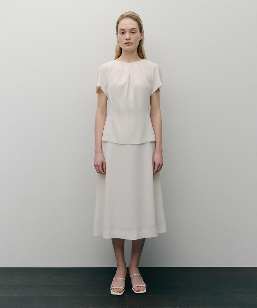 Ia Velin Flare Skirt (Ivory)