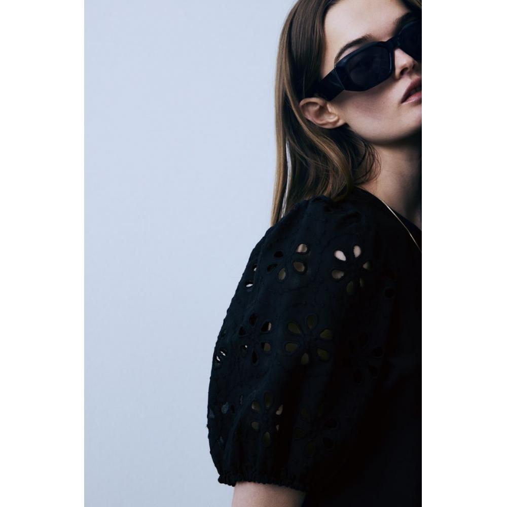 

Топ HM Broderie Anglaise с рукавами, черный