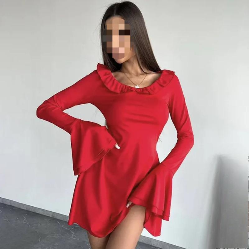 European and American women's pure color lace sweet trumpet long sleeved slim fit dress