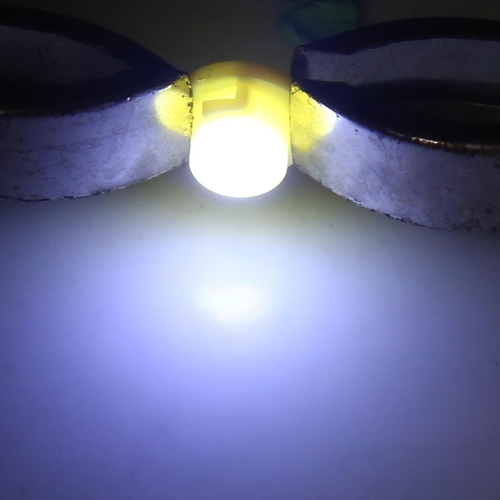 uxcell T4.7 LED Light Car Instrument Light 12V White Wedge