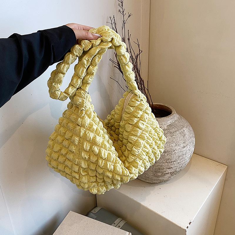 Versatile Pleated Bag Shopping Bag Girl Heart Cloud Underarm Bag Women's New Solid Color Shoulder Bag Women