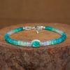 Natürliches Grünes Opal Glatte Perlen Charm Armband, Grüner Opal Ovaler Charm Goldarmband, Handgemachtes Armband, Oktober Geburtsstein, Geschenk für Sie