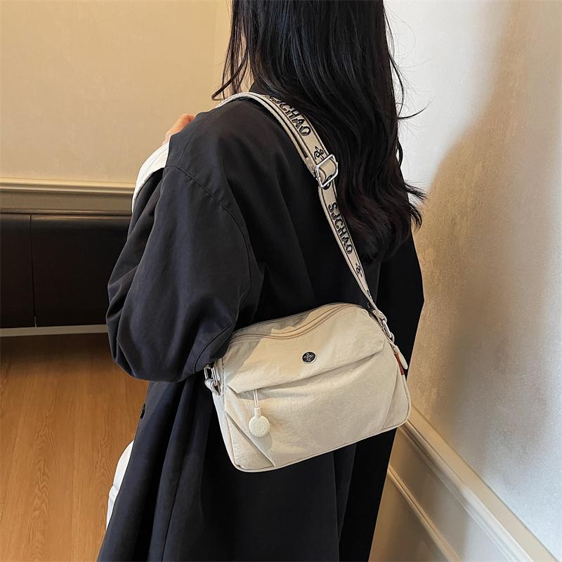 High Quality Nylon Shoulder Phone Bag for Women Fashion Messenger Crossbody Bags Luxury Designer Small Handbag and Purses