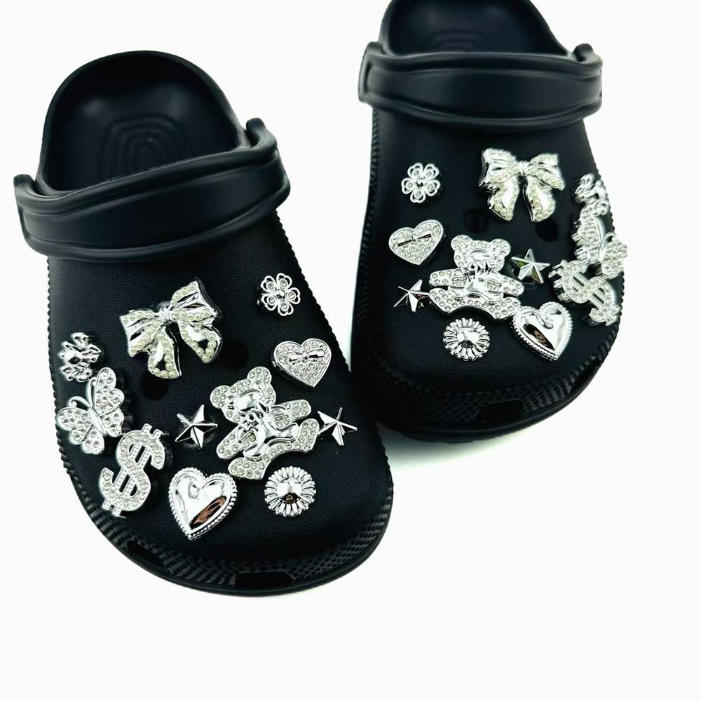 22PCS Summer Fashion Shoe Charms Set Accessories for Clogs Shoe Buckle Silver Diamond Bear Butterfly Rivet DIY Shoes Decorations