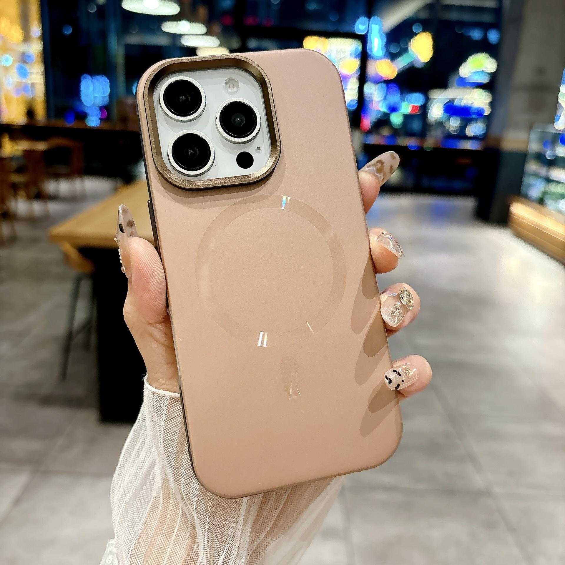 Apple-Compatible Magnetic Wireless Charging Metal Frame Phone Case for iPhone 17 Pro Max iPhone 16 Pro