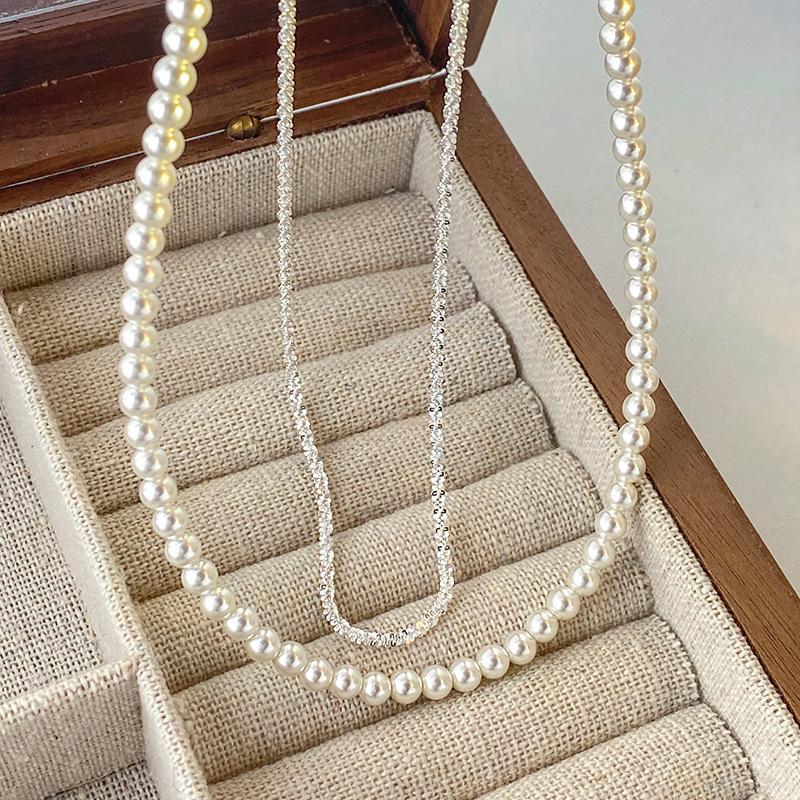 Double Layer Pearl Necklace with Starry Chain All Over The Sky French Retro Light Luxury Style Collarbone Chain with Elegant Temperament