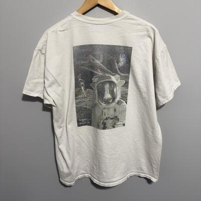 Vintage Muschel Mondlandung Jubiläum Weltraum Grafik T-Shirt NASA Herren Größe XL Unisex T-Shirt