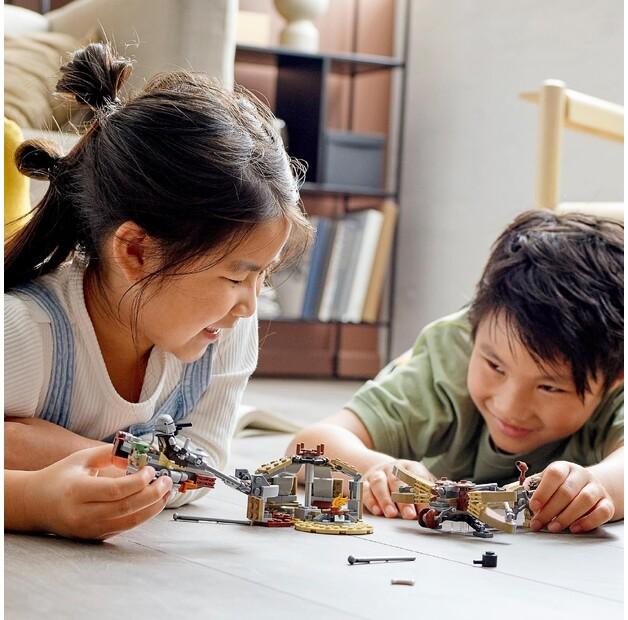 LEGO Star Wars 75299 Trouble On Tatooine