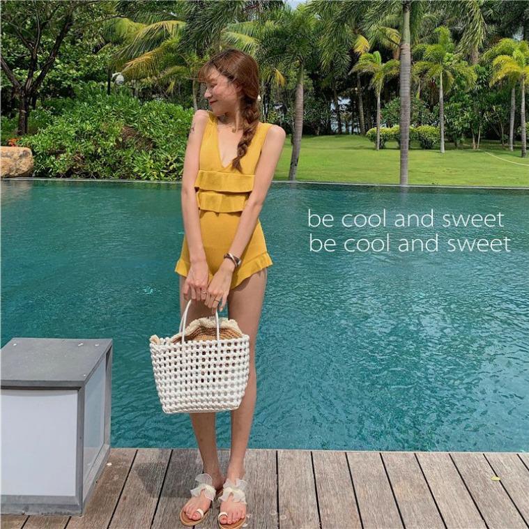 

Sanya Seaside Vacation Halterneck Swimsuit Cover-Up for Women Medium чорний