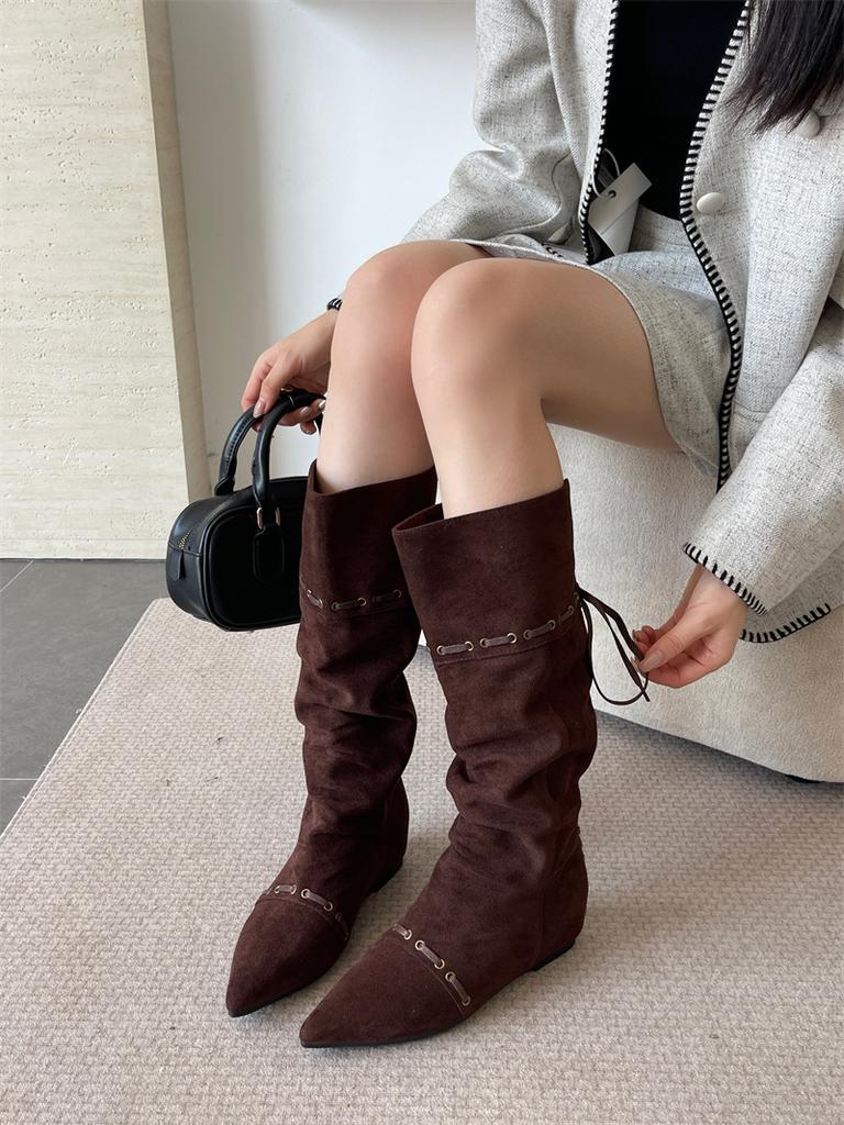 2025 New Tall Pointed Flat Boots Fashion Women's Boots