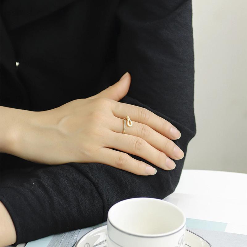 Unique Geometric Open Ring With Chic Bow For Women Stylish Accessories 2024