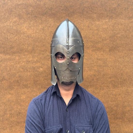 Fierce Skull Demon Helmet  Handcrafted Steel Medieval Armor for Cosplay, Roleplay Unique Decor Perfect Gift for Christmas