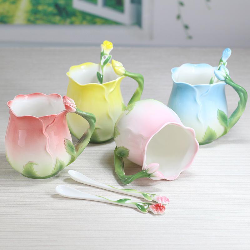 Jinfulan Exquisite Rose-Shaped Ceramic Mug - Large Capacity and Beautiful Design